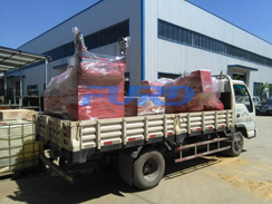 福瑞得機(jī)械手扶雙輪壓路機(jī)，座駕壓路機(jī)正式裝車(chē)發(fā)往客戶所在地